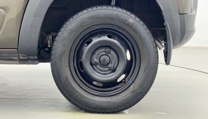 2018 Renault Kwid RXE, Petrol, Manual, 41,197 km, Left Rear Wheel