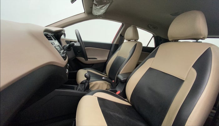 2016 Hyundai Elite i20 MAGNA 1.2, Petrol, Manual, 37,145 km, Right Side Front Door Cabin