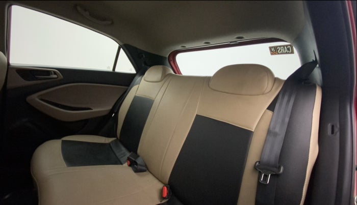 2016 Hyundai Elite i20 MAGNA 1.2, Petrol, Manual, 37,234 km, Right Side Rear Door Cabin