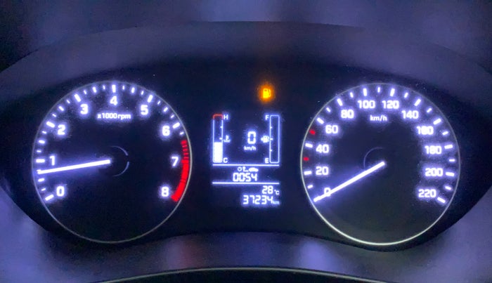 2016 Hyundai Elite i20 MAGNA 1.2, Petrol, Manual, 37,234 km, Odometer Image