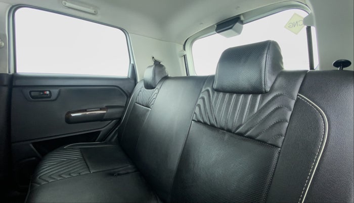 2020 Maruti New Wagon-R 1.0 Lxi (o) cng, CNG, Manual, 56,224 km, Right Side Rear Door Cabin