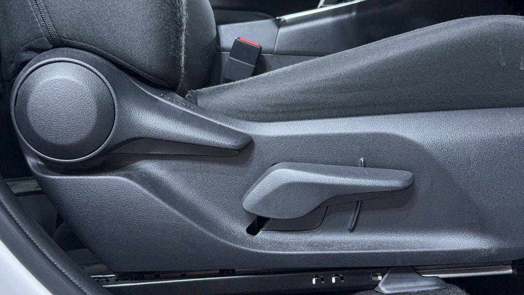 2020 Toyota RAV4 Gx (2WD) Hybrid, Automatic, 107619 km, Drivers Side Adjustment Panel