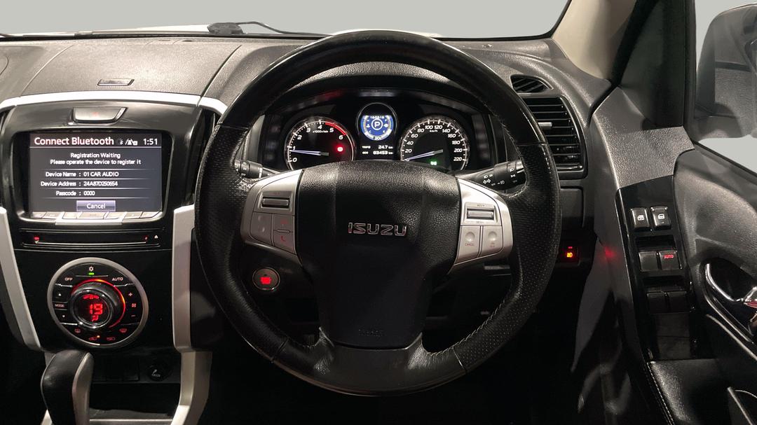 2019 Isuzu MU-X Ls-t (4x2), Automatic, 83453 km, Steering Wheel Close-up