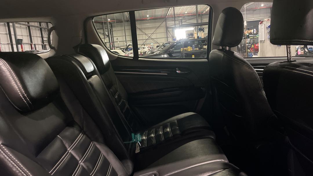 2019 Isuzu MU-X Ls-t (4x2), Automatic, 83453 km, Right Side Rear Door Cabin View