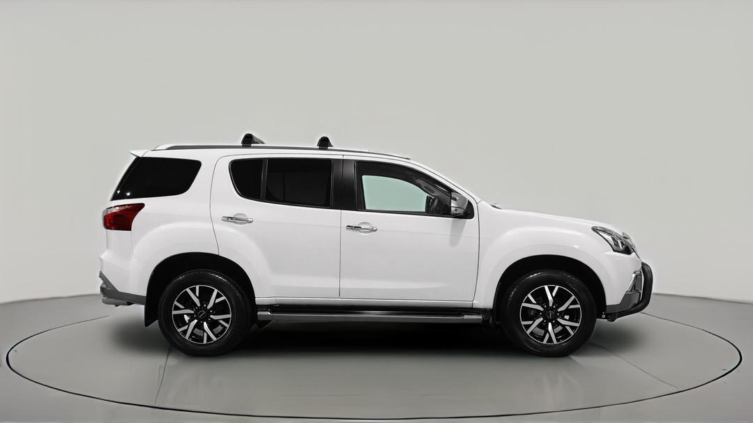 2019 Isuzu MU-X Ls-t (4x2), Automatic, 83453 km, Right Side View