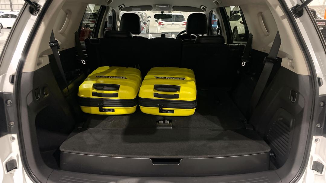 2019 Isuzu MU-X Ls-t (4x2), Automatic, 83453 km, Boot Inside View with Luggage