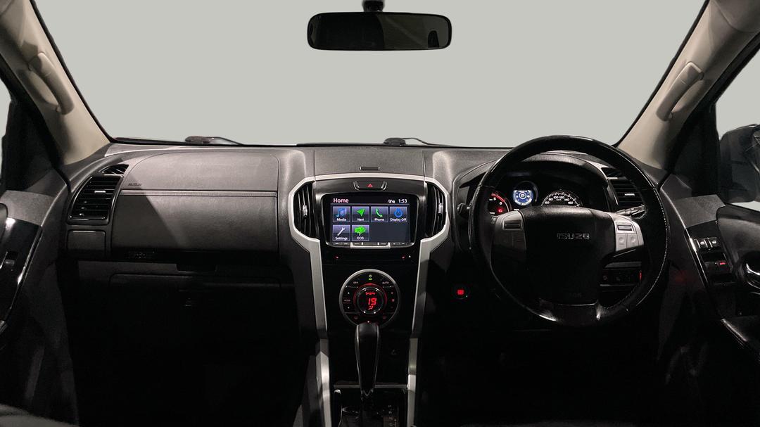 2019 Isuzu MU-X Ls-t (4x2), Automatic, 83453 km, Dashboard View
