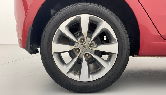 2017 Hyundai Elite i20 ASTA 1.2 DUAL TONE, Petrol, Manual, 26,347 km, Right Rear Wheel