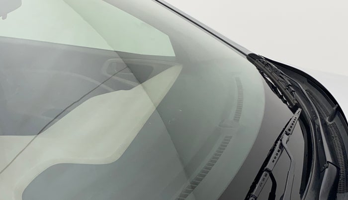 2017 Hyundai Elite i20 ASTA 1.2 (O), Petrol, Manual, 73,849 km, Front windshield - Minor spot on windshield