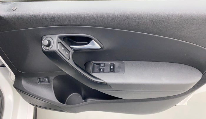2021 Volkswagen Vento COMFORTLINE 1.0L TSI, Petrol, Manual, 44,286 km, Driver Side Door Panels Control