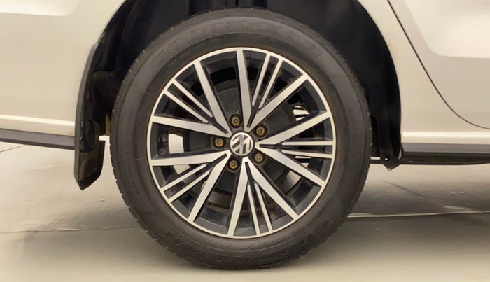 2021 Volkswagen Vento COMFORTLINE 1.0L TSI, Petrol, Manual, 44,286 km, Right Rear Wheel