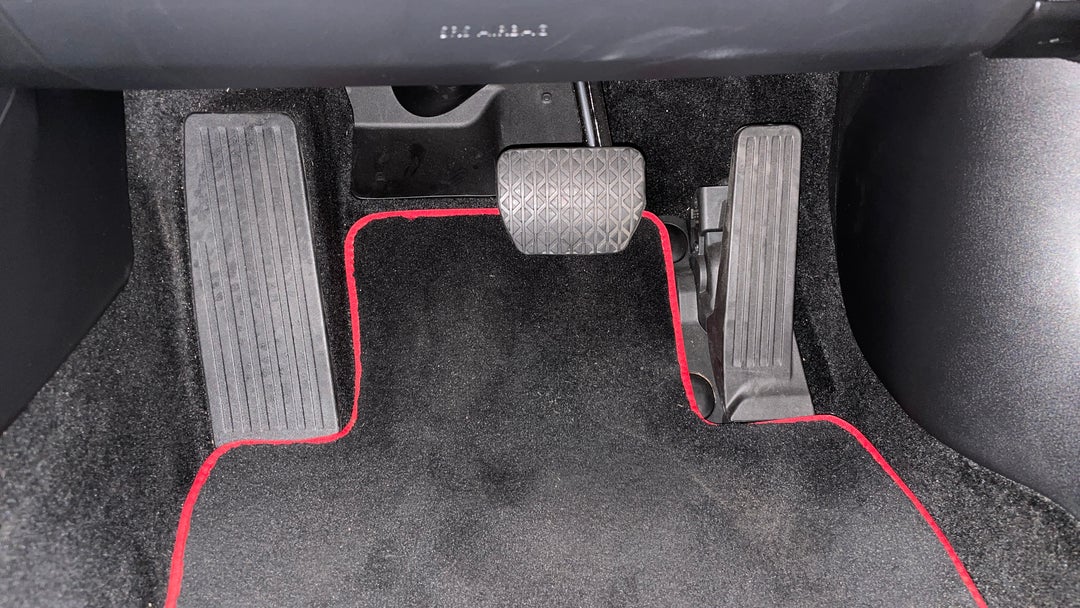 Pedals and Footmat