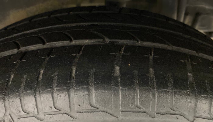 2015 Tata Zest XT PETROL, Petrol, Manual, 20,182 km, Left Rear Tyre Tread