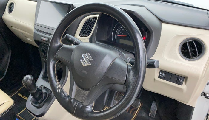 2021 Maruti New Wagon-R LXI CNG 1.0, CNG, Manual, 51,121 km, Steering wheel - Steering cover is minor torn