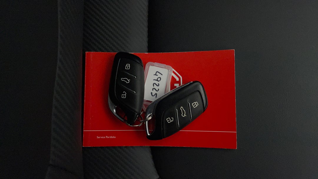 2022 MG Zst Vibe, Automatic, 16356 km, Key Close-up