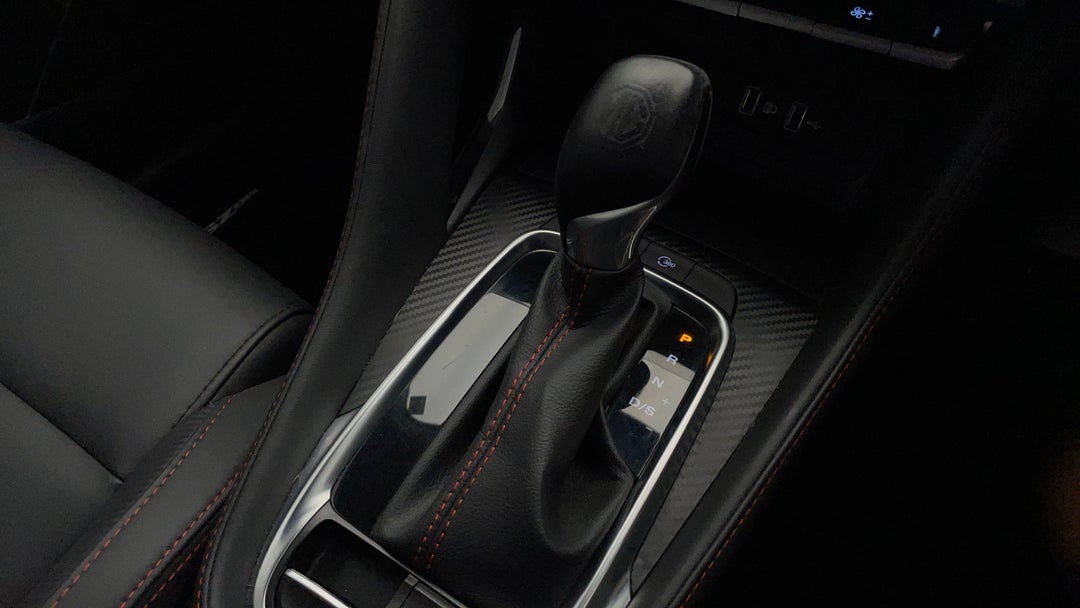 2022 MG Zst Vibe, Automatic, 16356 km, Gear Lever 