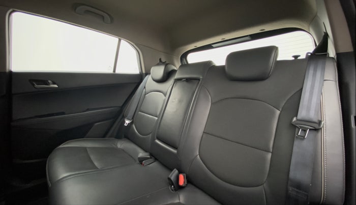 2016 Hyundai Creta 1.6 SX (O) CRDI, Diesel, Manual, 64,991 km, Right Side Rear Door Cabin