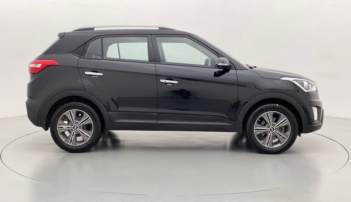 2016 Hyundai Creta 1.6 SX (O) CRDI, Diesel, Manual, 64,991 km, Right Side View