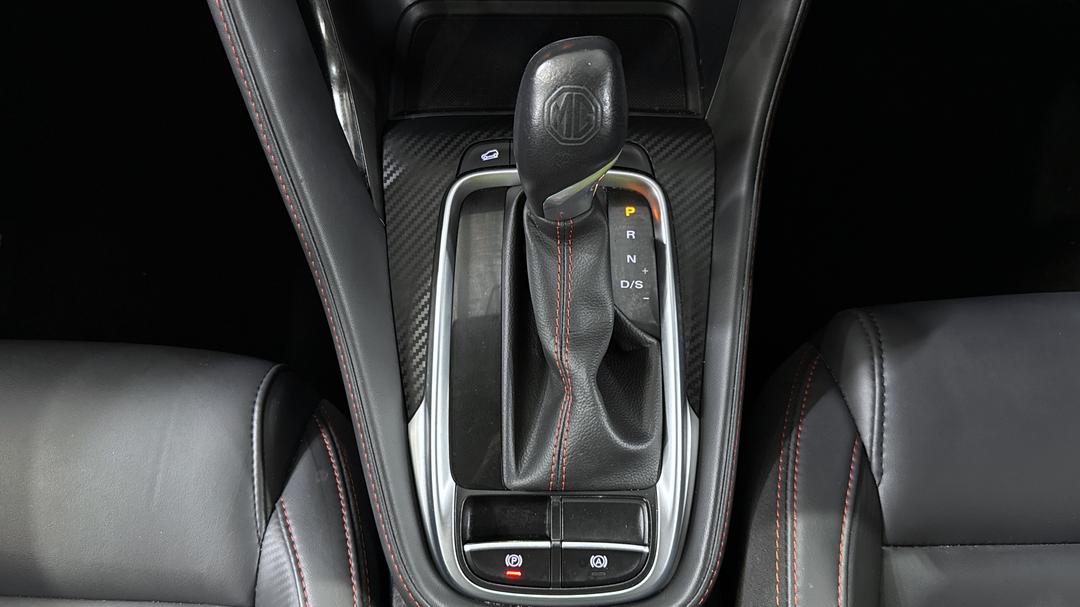 2021 MG Zst Excite, Automatic, 53240 km, Gear Lever 