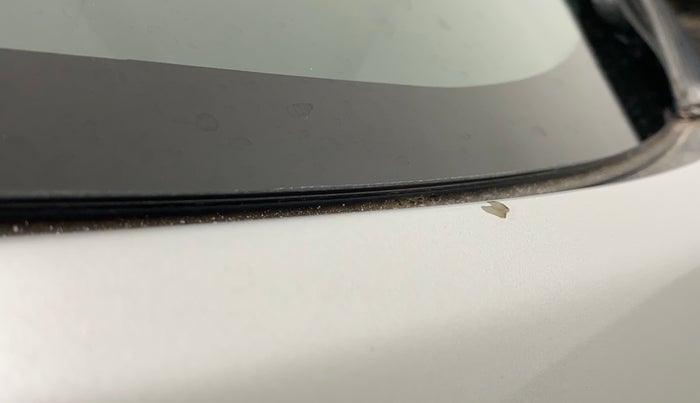 2016 Ford Ecosport TITANIUM 1.5L DIESEL, Diesel, Manual, 74,480 km, Right A pillar - Minor scratches