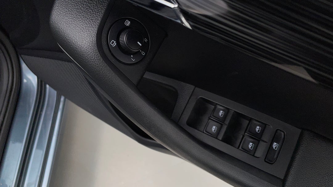 Drivers Side Door Panel Controls