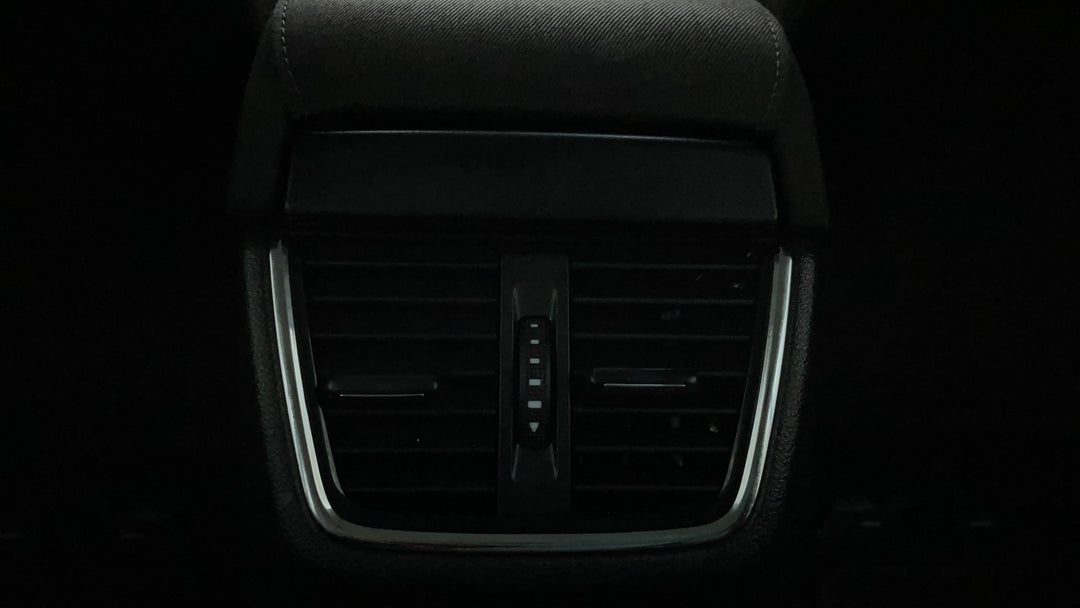 Rear A/C Vent