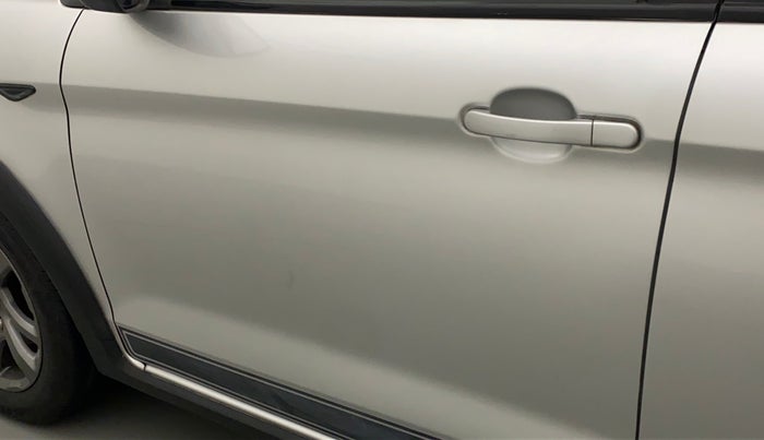 2018 Ford FREESTYLE TITANIUM 1.5 DIESEL, Diesel, Manual, 42,225 km, Front passenger door - Paint has faded