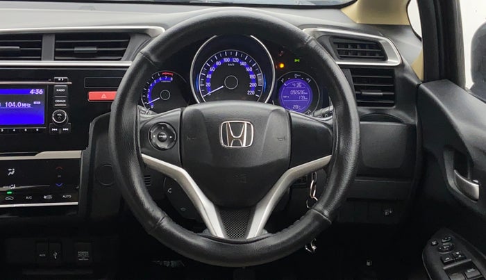 2015 Honda Jazz 1.2 V MT, Petrol, Manual, 93,081 km, Steering Wheel