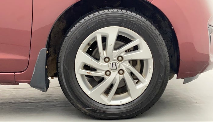 2015 Honda Jazz 1.2 V MT, Petrol, Manual, 93,081 km, Right Front Wheel