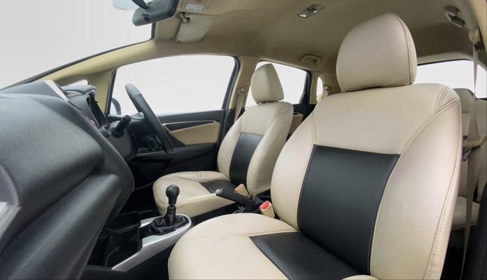 2015 Honda Jazz 1.2 V MT, Petrol, Manual, 93,081 km, Right Side Front Door Cabin View