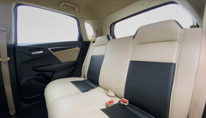 2015 Honda Jazz 1.2 V MT, Petrol, Manual, 93,081 km, Right Side Rear Door Cabin View