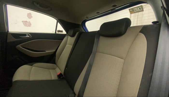 2015 Hyundai Elite i20 ASTA 1.2, Petrol, Manual, 76,975 km, Right Side Rear Door Cabin