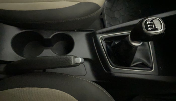 2015 Hyundai Elite i20 ASTA 1.2, Petrol, Manual, 76,975 km, Gear Lever