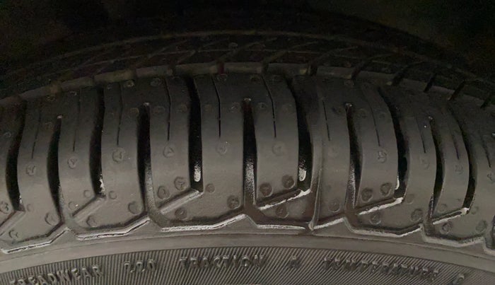 2018 Datsun Redi Go S 1.0 AMT, Petrol, Automatic, 8,951 km, Left Front Tyre Tread