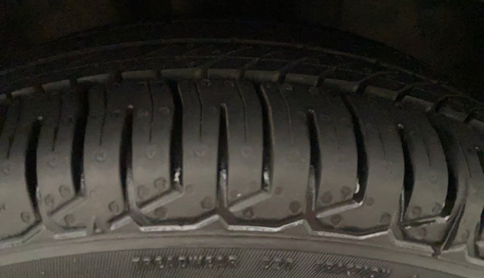 2018 Datsun Redi Go S 1.0 AMT, Petrol, Automatic, 8,951 km, Right Front Tyre Tread