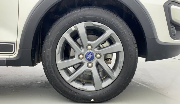 2021 Ford FREESTYLE TITANIUM + 1.2 TI-VCT, Petrol, Manual, 14,058 km, Right Front Wheel