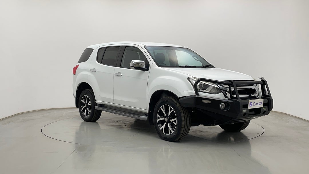 Right Front Diagonal (45- Degree) View