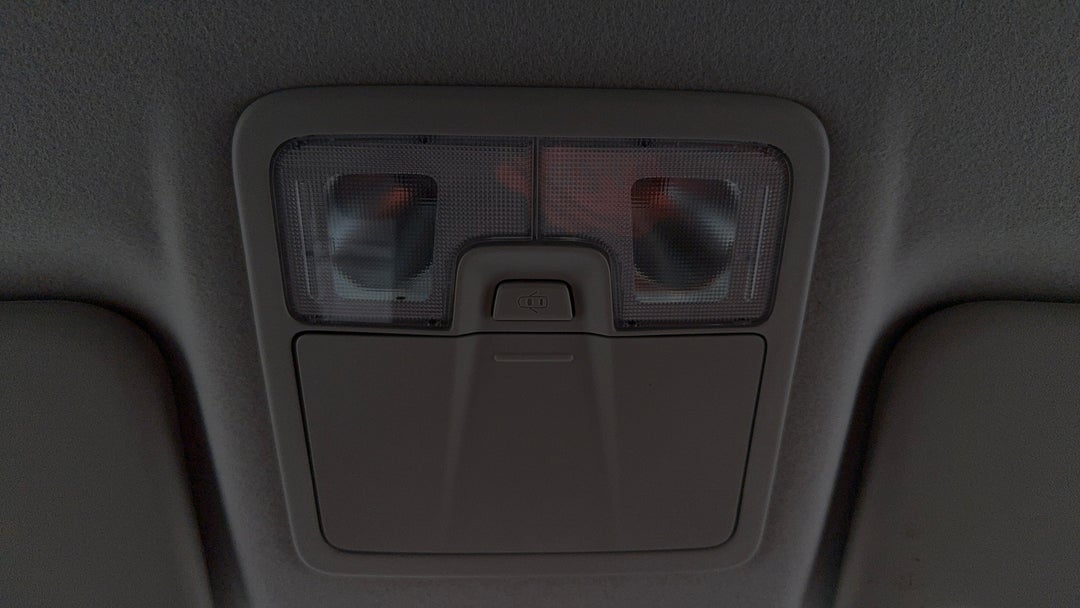 On-Roof Controls/Sunglass holder