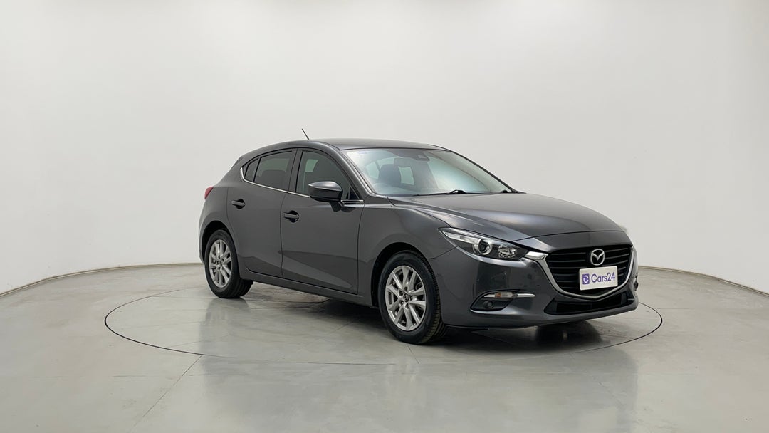 Right Front Diagonal (45- Degree) View