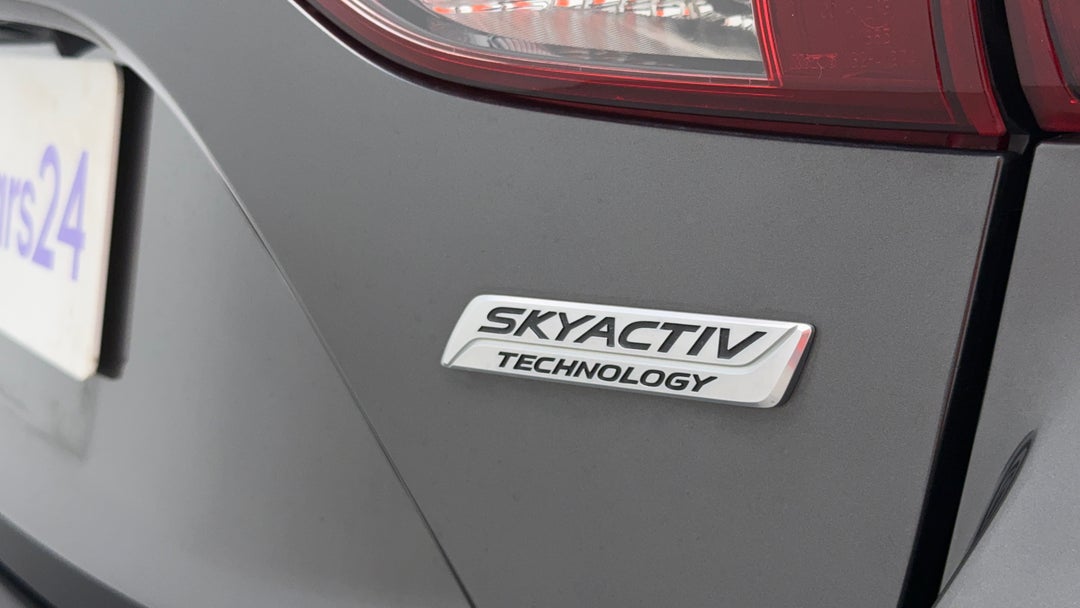 Badge (Boot Right Side)