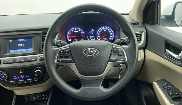 2019 Hyundai Verna 1.4 EX PETROL, Petrol, Manual, 26,055 km, Steering Wheel Close Up