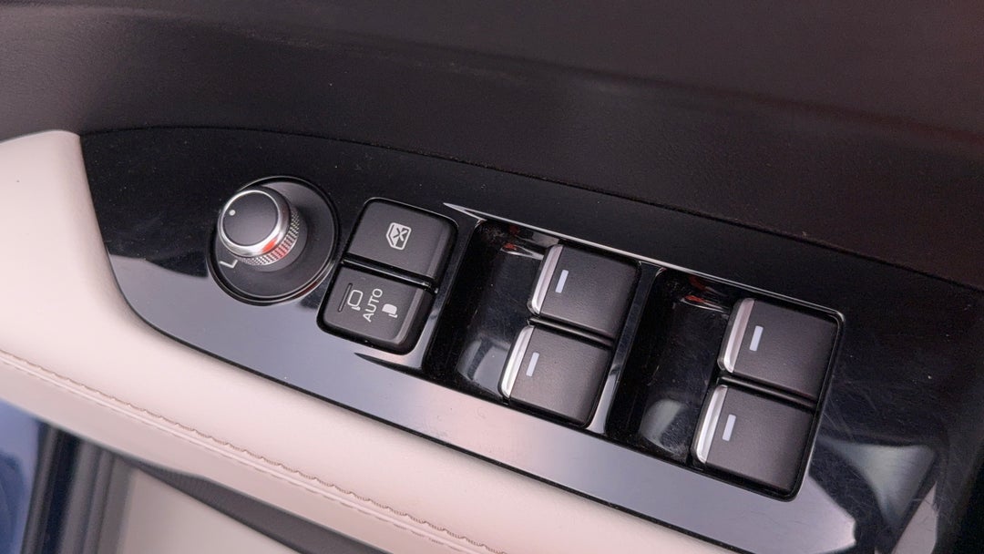 2022 Mazda CX-5 Gt (AWD), Automatic, 52800 km, Drivers Side Door Panel Controls