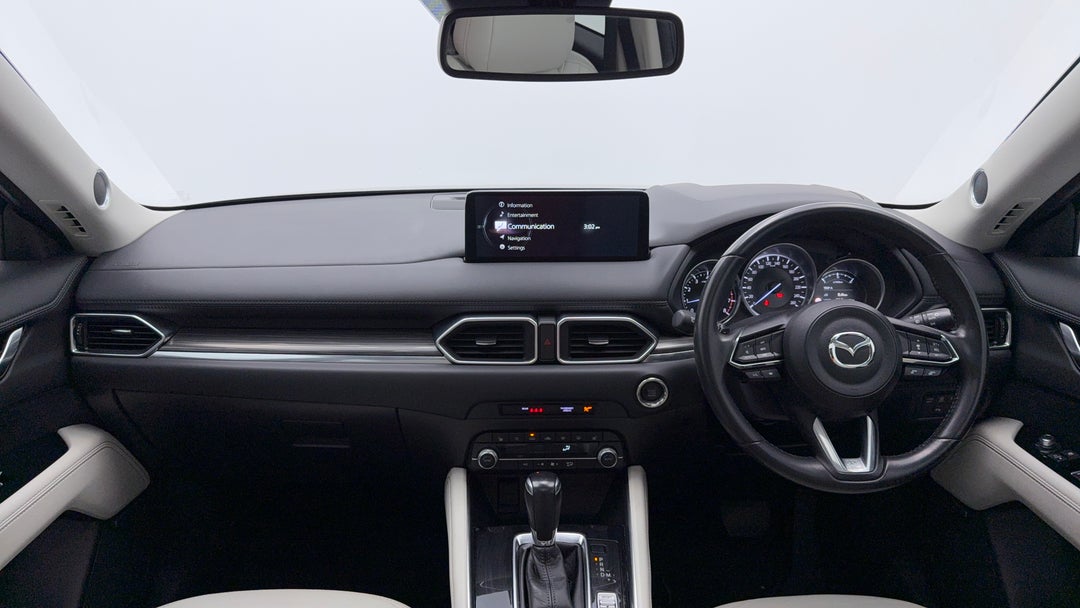 2022 Mazda CX-5 Gt (AWD), Automatic, 52800 km, Dashboard View