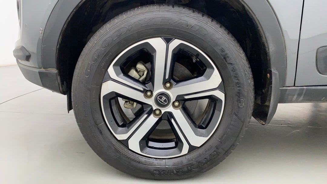 Left Front Wheel