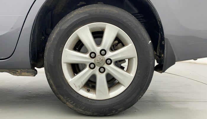 2015 Toyota Corolla Altis G, Petrol, Manual, 31,229 km, Left Rear Wheel
