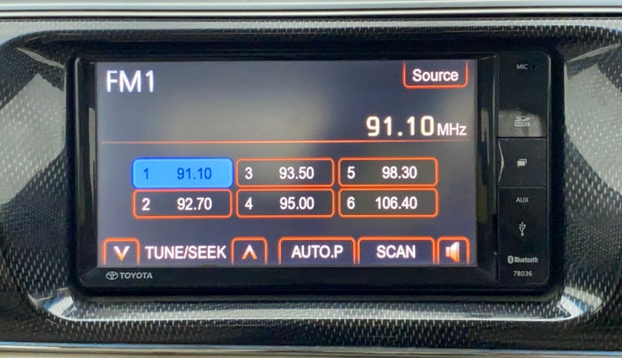 2015 Toyota Corolla Altis G, Petrol, Manual, 31,229 km, Infotainment System