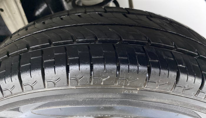 2019 Maruti Alto 800 LXI, CNG, Manual, 79,421 km, Left Rear Tyre Tread