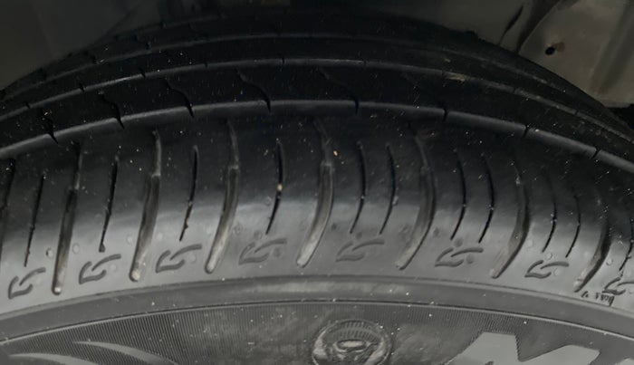 2018 Ford Ecosport 1.5TITANIUM TDCI, Diesel, Manual, 68,034 km, Right Front Tyre Tread