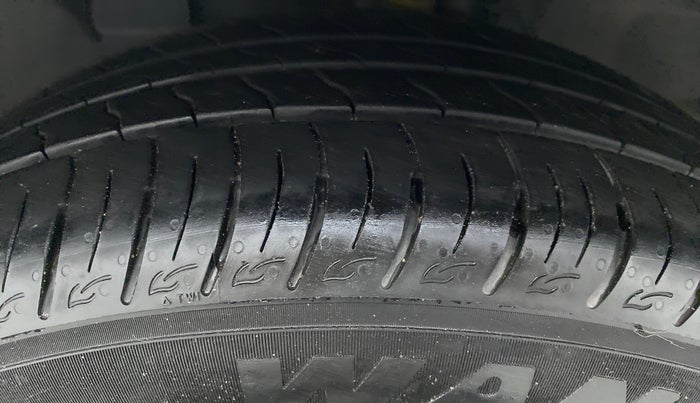 2018 Ford Ecosport 1.5TITANIUM TDCI, Diesel, Manual, 68,034 km, Left Front Tyre Tread