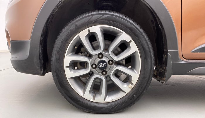 2015 Hyundai i20 Active 1.4 SX, Diesel, Manual, 98,783 km, Left Front Wheel